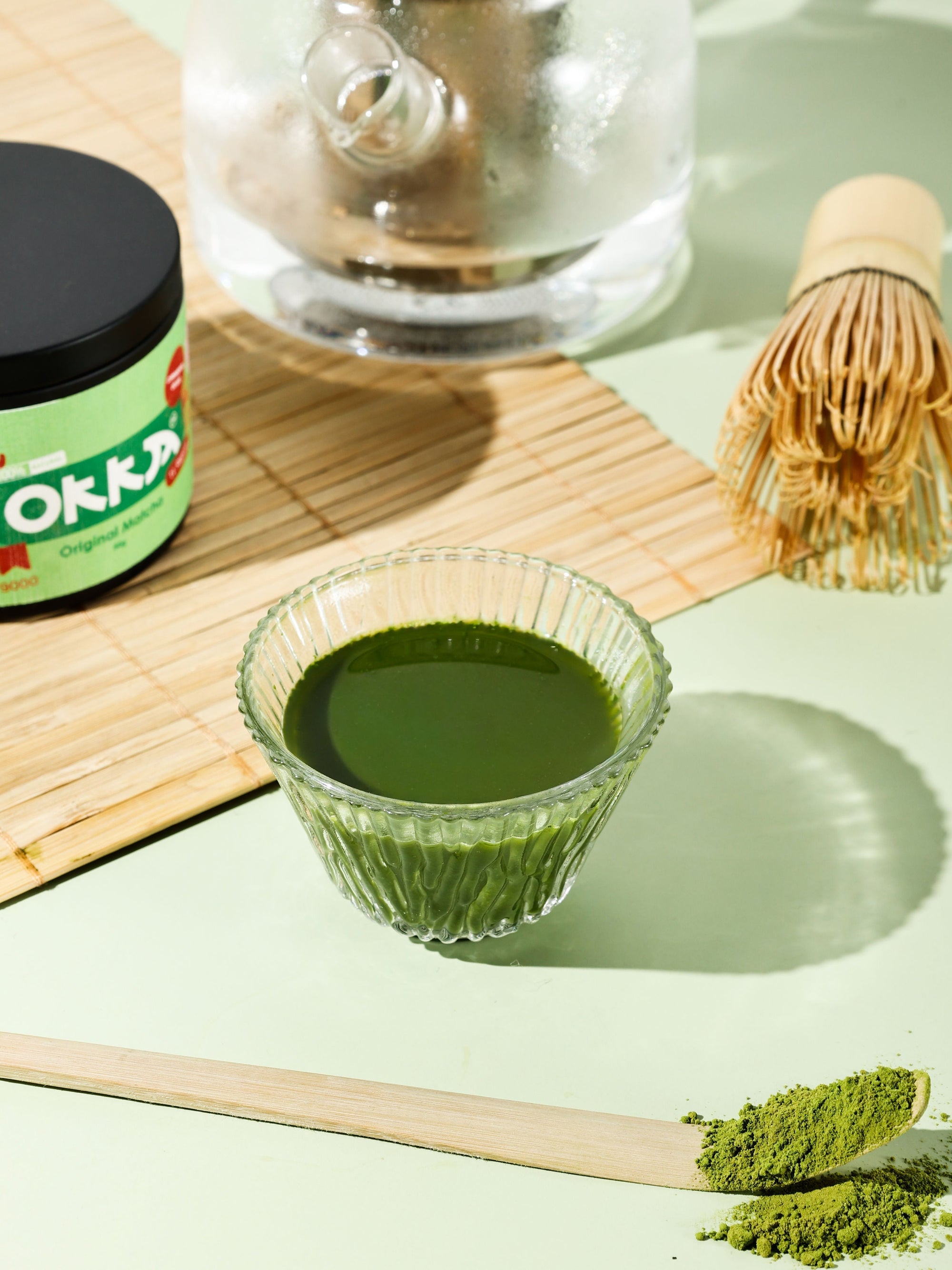 Iced Vanilla Matcha Latte (Easy Café-Style)